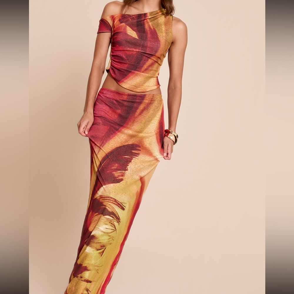 PrettyLittleThing Red and Gold One Shoulder Dress